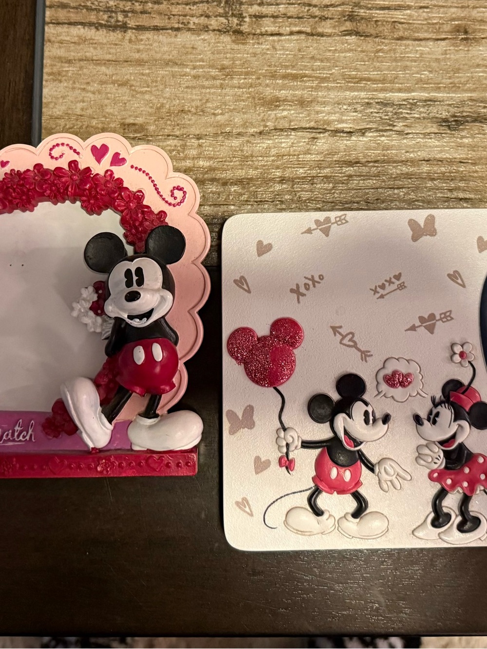 Disney love themed Mickey & Minnie Decorative Photo Frames